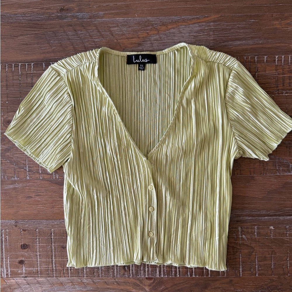 Lulu's Lime Button-Down Pleated Top
